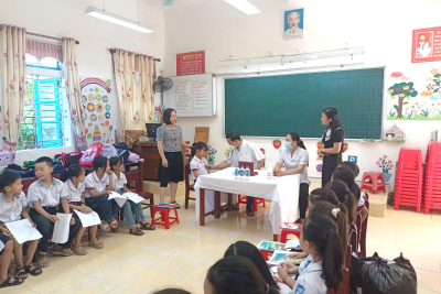 TRƯỜNG TIỂU HỌC GIAO THỊNH TỔ CHỨC KHÁM SỨC KHỎE ĐỢT ĐẦU NĂM CHO HỌC SINH NĂM HỌC 2025-2026